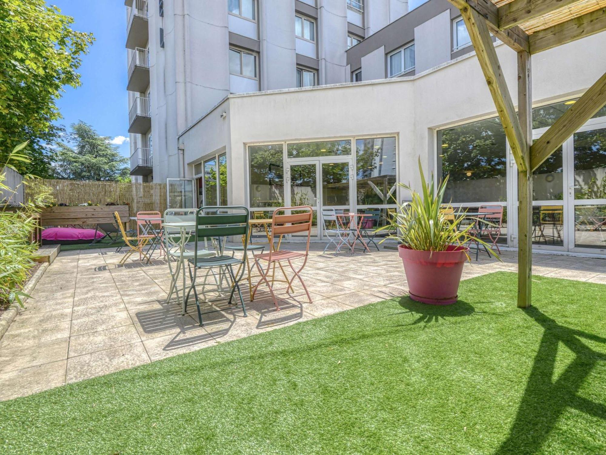 Ibis Cholet Hotel Екстериор снимка