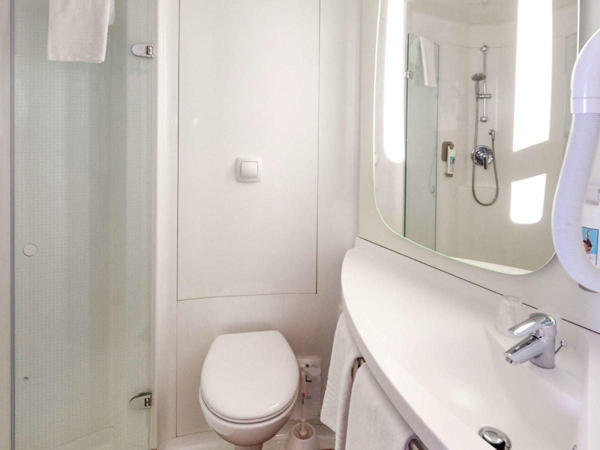 Ibis Cholet Hotel Екстериор снимка